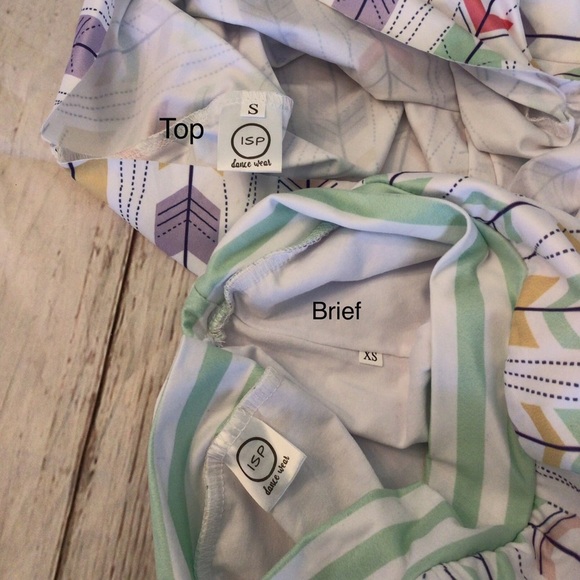 NWOT ISP Dancewear Teen 2pc Arrow Print Muscle Tee And Brief Dance Set AX… - Picture 6 of 8